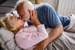 alternativesante.fr-sexualite-seniors